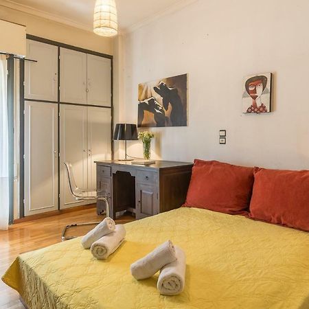 Art Deco Spacious Appartment Close To Centre Афины Экстерьер фото